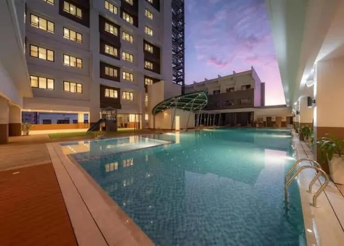 2 Private Designer - Same Floor Near It Park With Pool & Gym Cebu