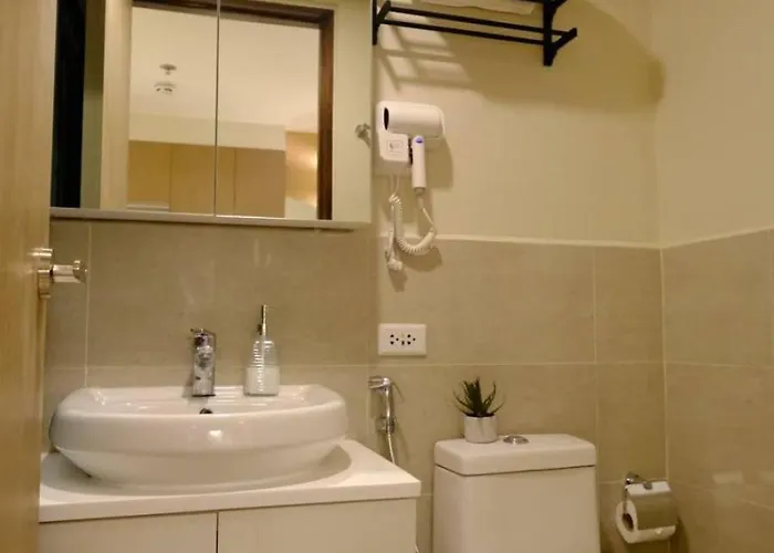 2 Private Designer - Same Floor Near It Park With Pool & Gym Apartament