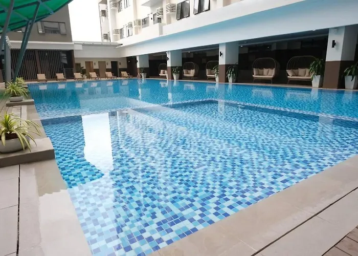 2 Private Designer - Same Floor Near It Park With Pool & Gym Apartament Cebu